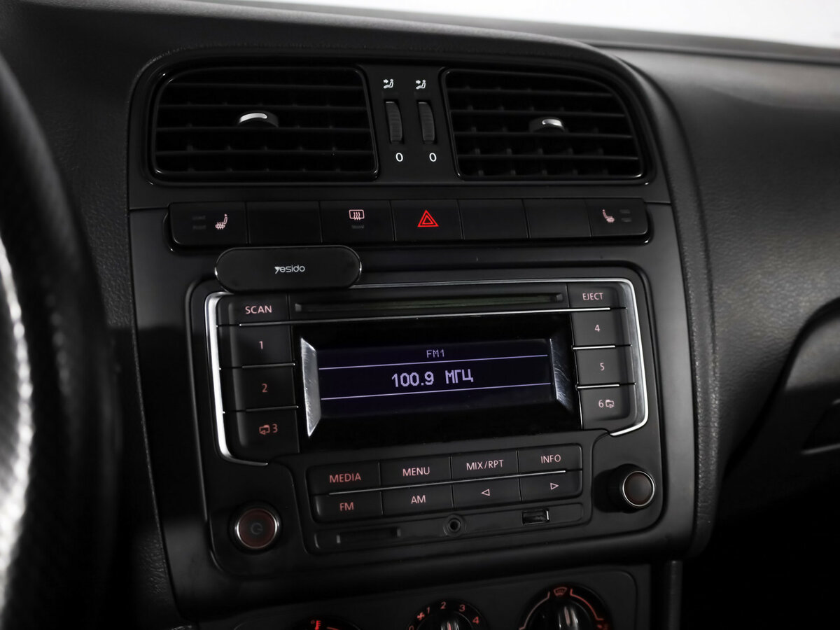 Купить Volkswagen Polo V, 2013, 191 577 км, фото №11